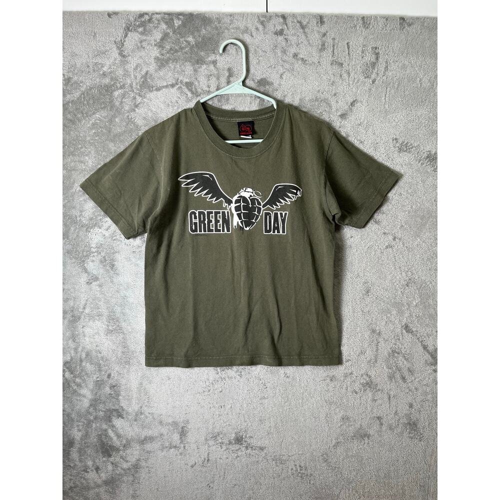Green Day Graphic Band Tee Olive Green Short Sleeve Grunge Punk Size Small
